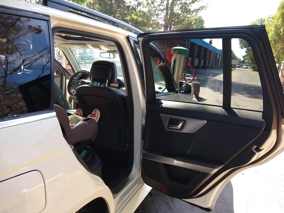 2010 Mercedes-Benz GLK-Class - Image 8 of 16