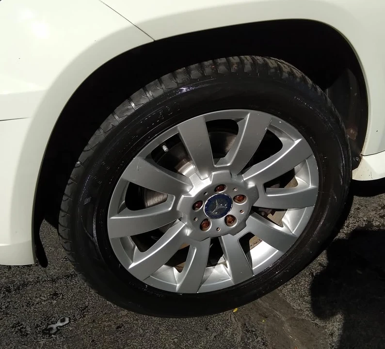 2010 Mercedes-Benz GLK-Class - Image 3 of 16
