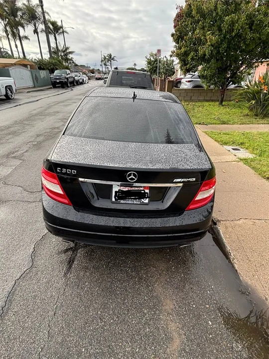 2010 Mercedes-Benz W212 E-Class - Image 2 of 4
