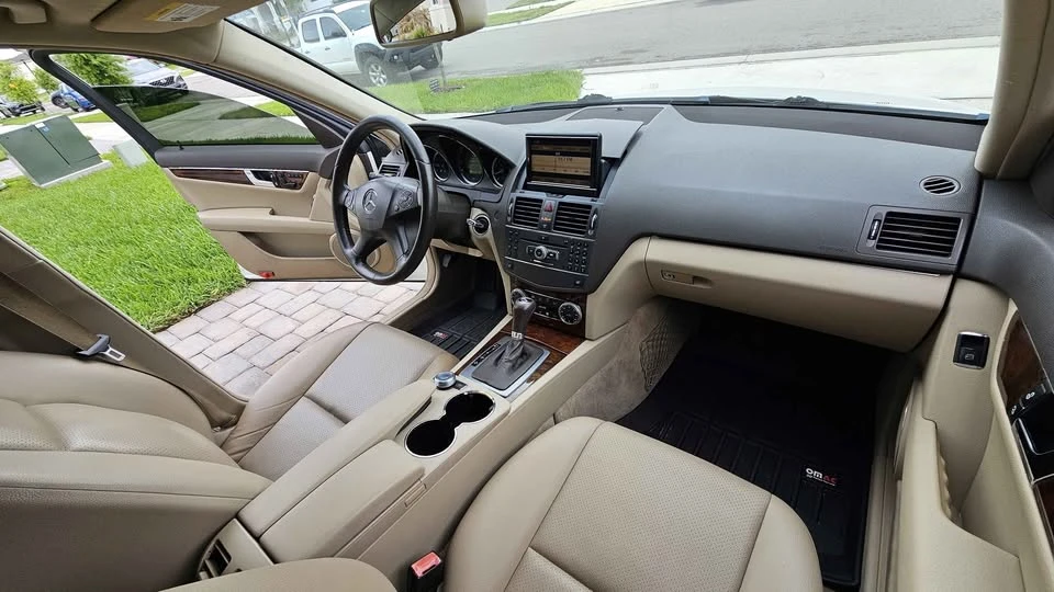 2010 Mercedes-Benz W212 E-Class - Image 20 of 20