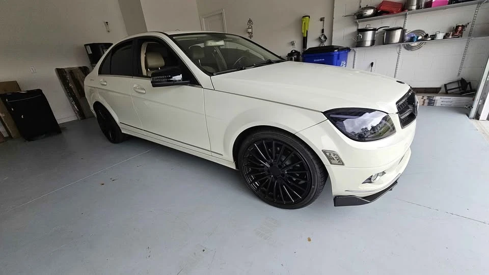 2010 Mercedes-Benz W212 E-Class - Image 15 of 20