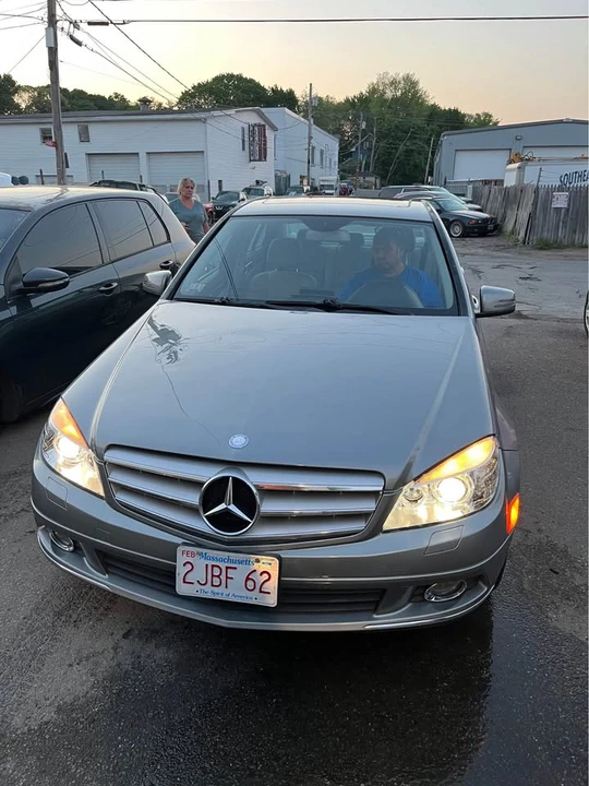 2010 Mercedes-Benz W212 E-Class - Image 2 of 6