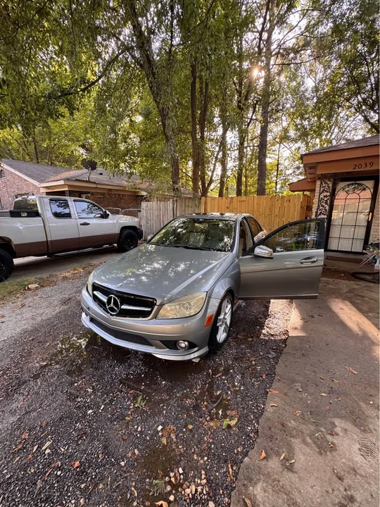 2010 Mercedes-Benz W212 E-Class - Image 2 of 6