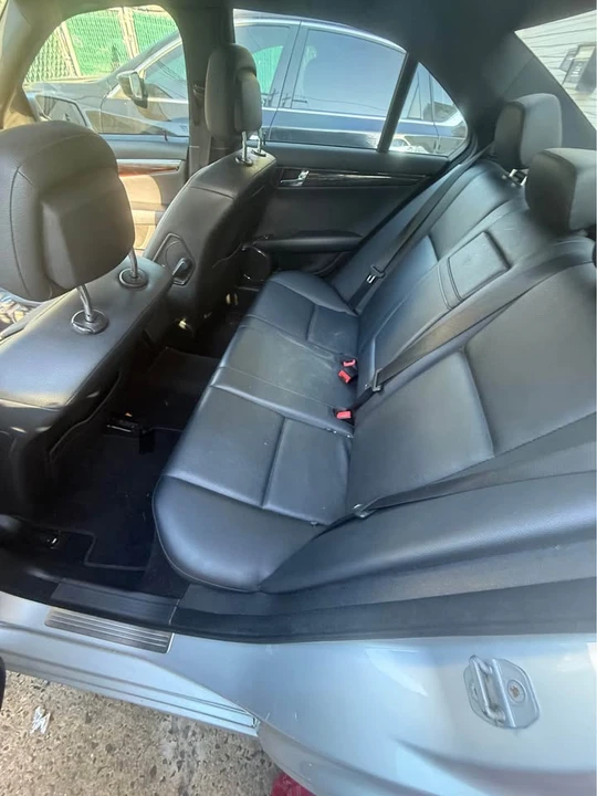 2010 Mercedes-Benz W212 E-Class - Image 8 of 9