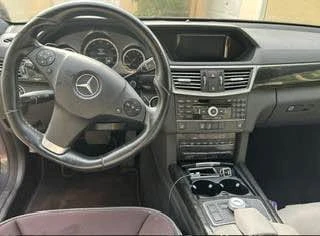 2010 Mercedes-Benz W212 E-Class - Image 5 of 10