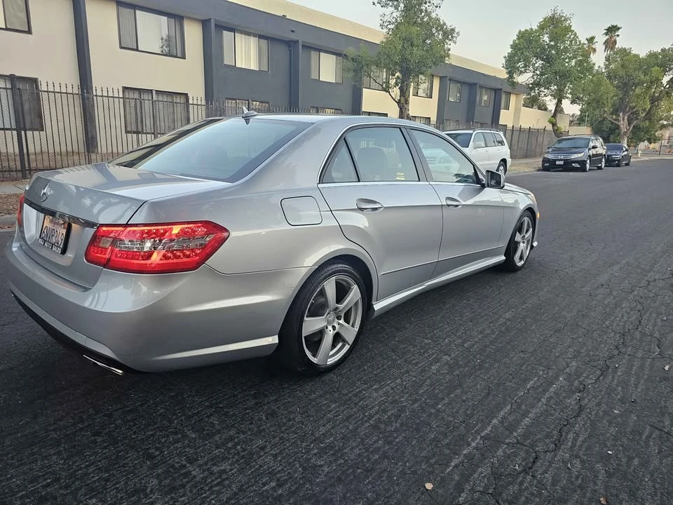 2010 Mercedes-Benz W212 E-Class - Image 2 of 7