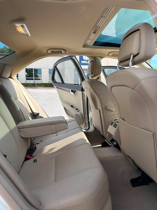 2010 Mercedes-Benz W212 E-Class - Image 10 of 15