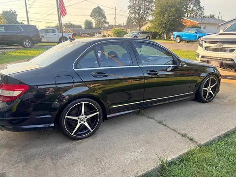 2010 Mercedes-Benz 300 SE Sedan 4D