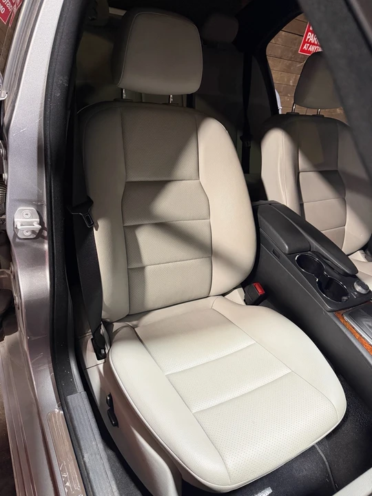2010 Mercedes-Benz W204 C-Class - Image 14 of 15