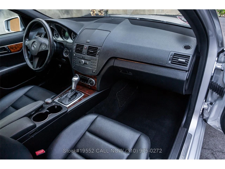 2010 Mercedes-Benz W120 & W121 - Image 24 of 31