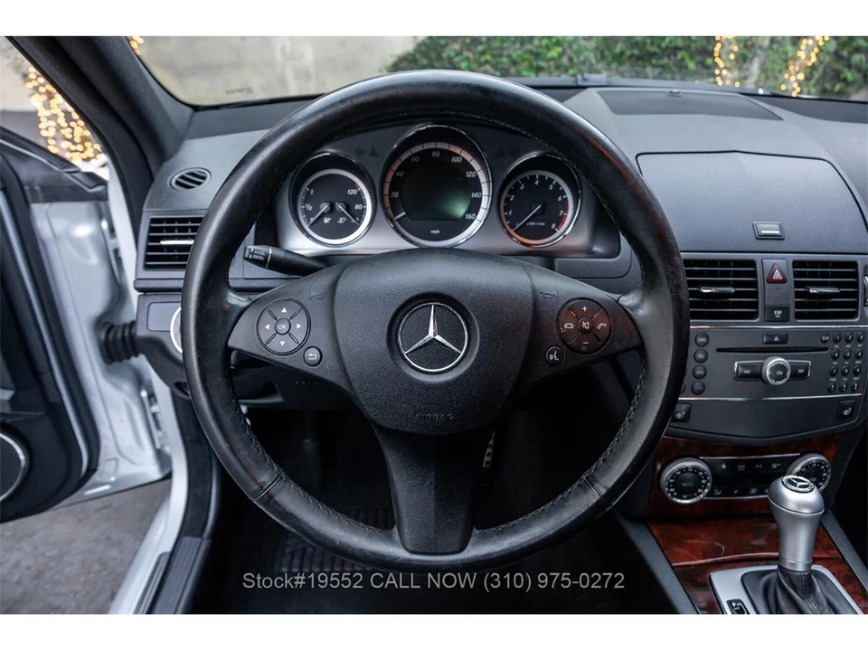 2010 Mercedes-Benz W120 & W121 - Image 17 of 31