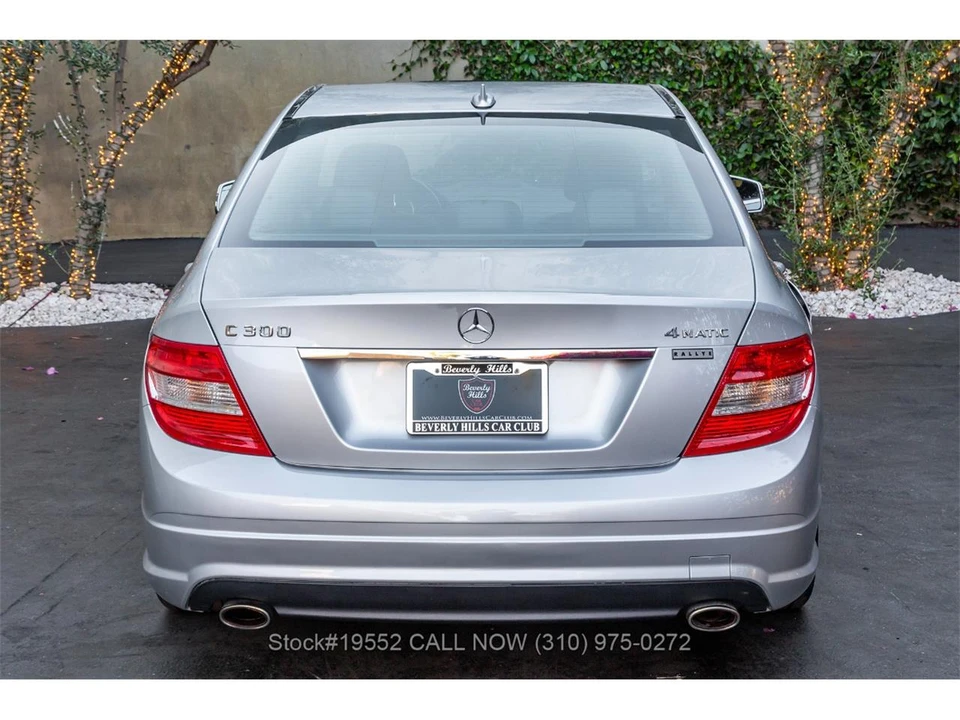 2010 Mercedes-Benz W120 & W121 - Image 5 of 31