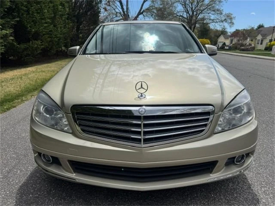 2010 Mercedes-Benz W120 & W121 - Image 7 of 21