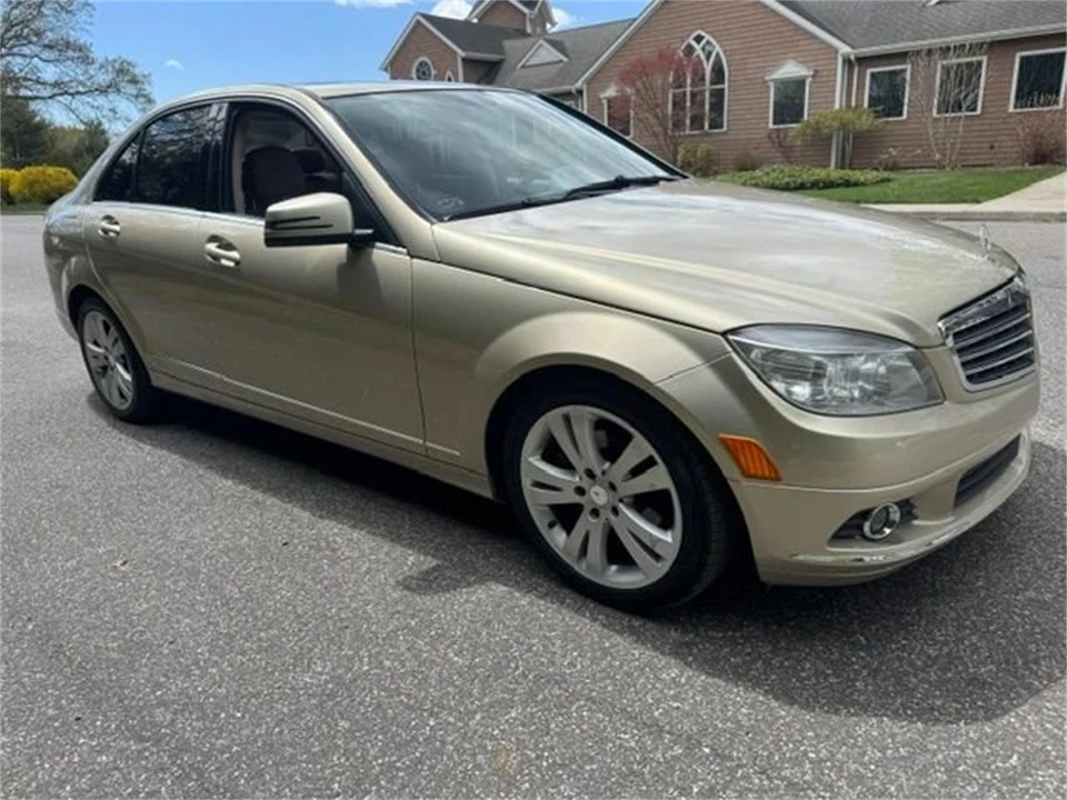 2010 Mercedes-Benz W120 & W121 - Image 6 of 21
