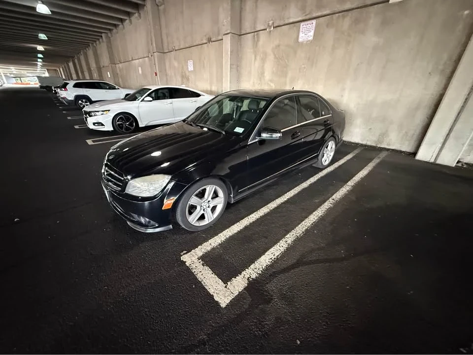 2010 Mercedes-Benz W204 C-Class - Image 3 of 5