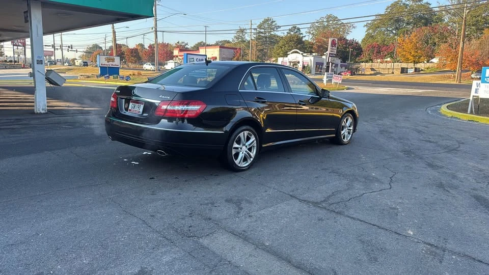 2010 Mercedes-Benz W212 E-Class - Image 2 of 5