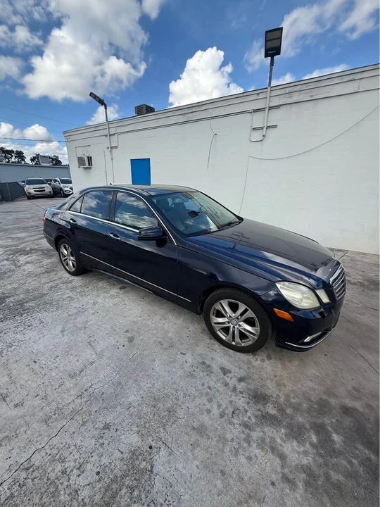 2010 Mercedes-Benz W212 E-Class - Image 6 of 7
