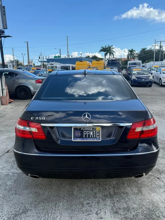 2010 Mercedes-Benz W212 E-Class - Image 2 of 7
