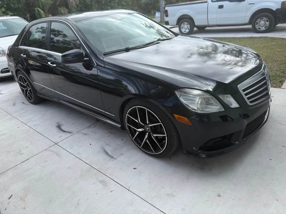 2010 Mercedes-Benz W212 E-Class - Image 4 of 8