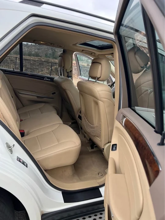 2010 Mercedes-Benz W212 E-Class - Image 13 of 20