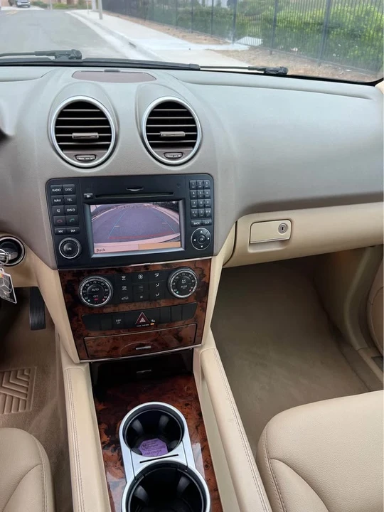 2010 Mercedes-Benz W212 E-Class - Image 15 of 20
