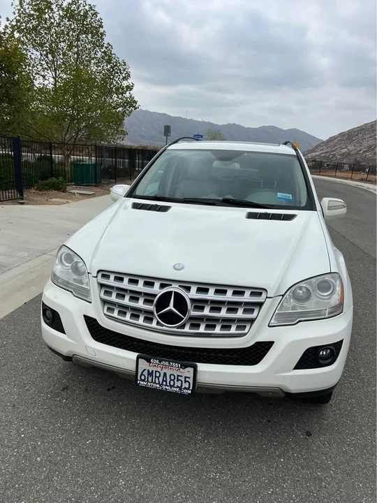 2010 Mercedes-Benz W212 E-Class - Image 3 of 20