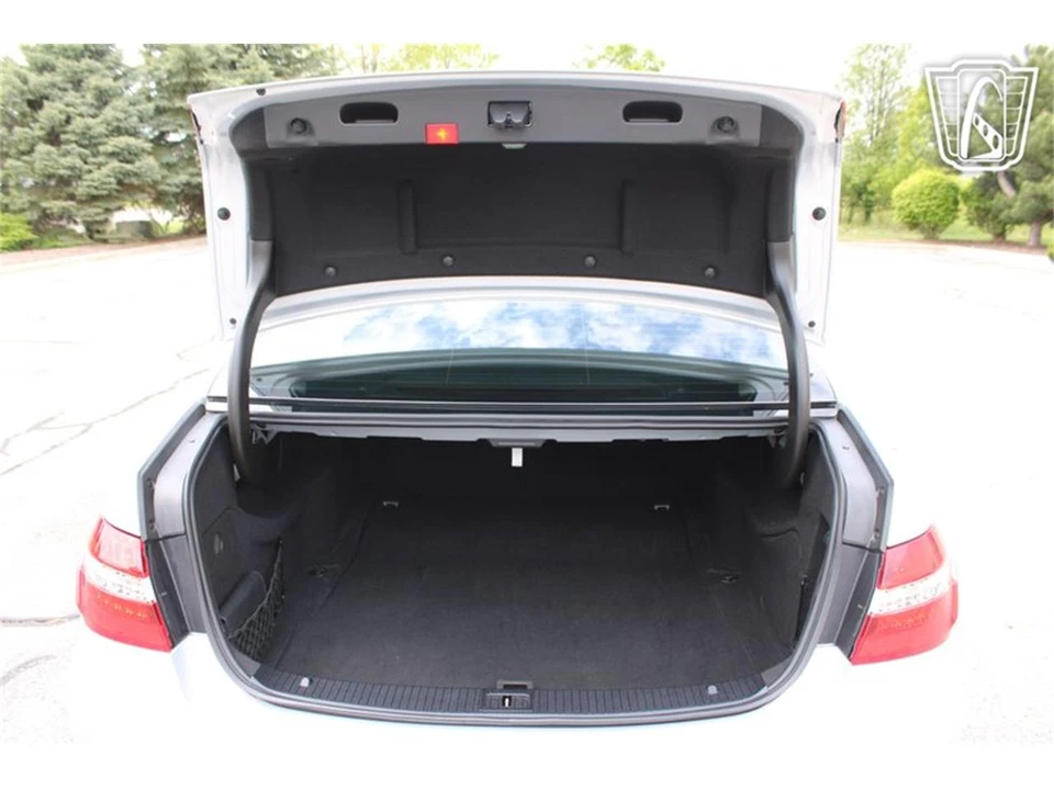 2010 Mercedes-Benz W204 C-Class - Image 16 of 31