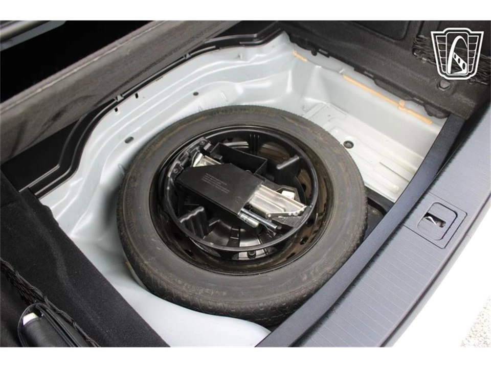 2010 Mercedes-Benz W204 C-Class - Image 17 of 31