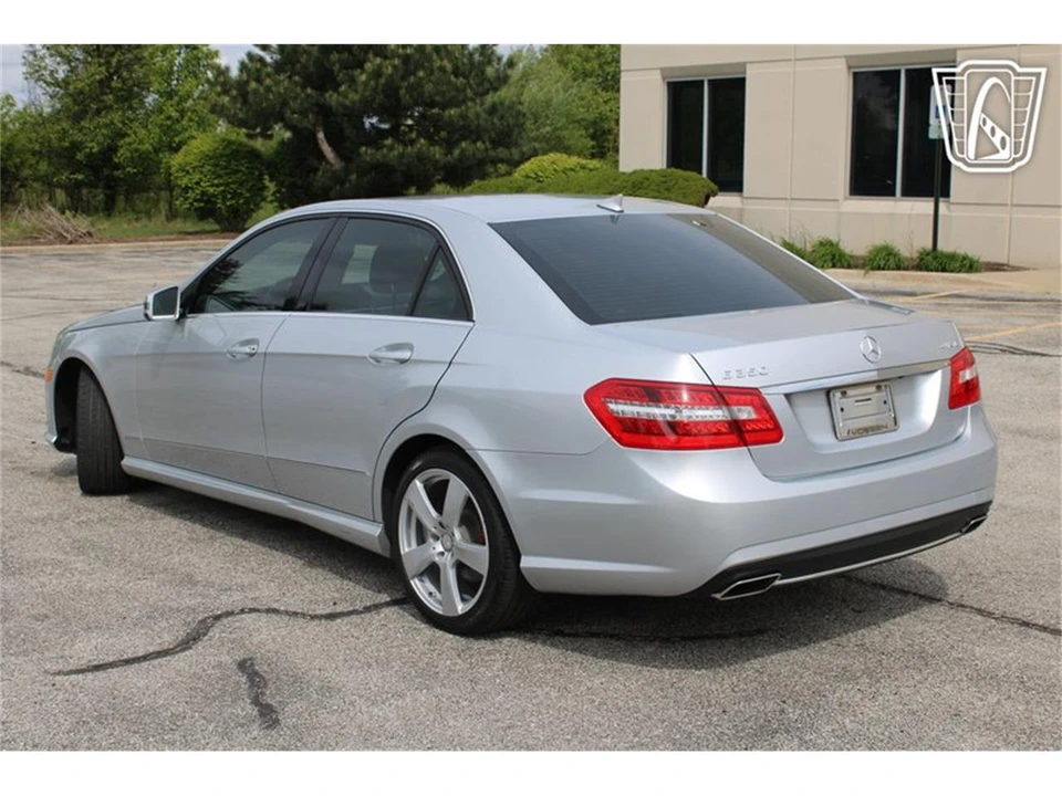 2010 Mercedes-Benz W204 C-Class - Image 2 of 31