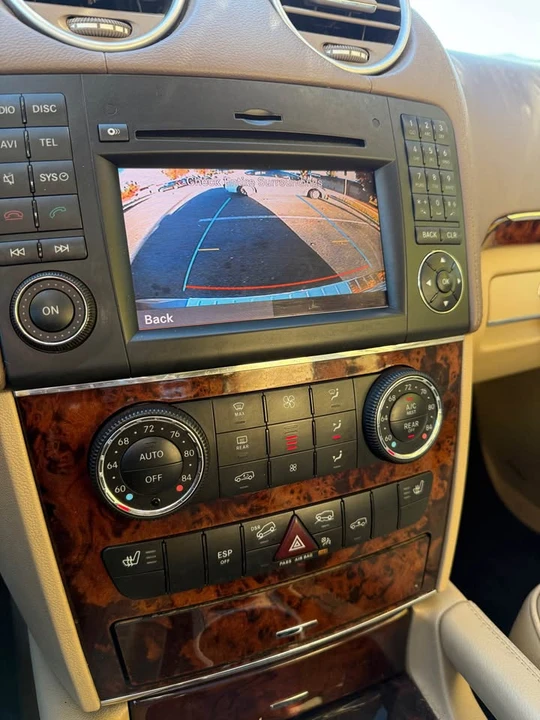2010 Mercedes-Benz 450SEL - Image 19 of 19