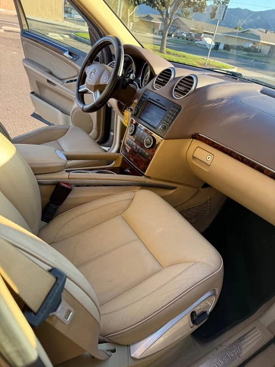 2010 Mercedes-Benz 450SEL - Image 16 of 19