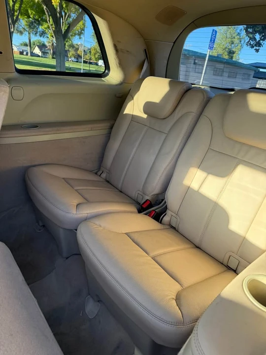 2010 Mercedes-Benz 450SEL - Image 12 of 19