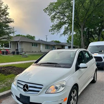 2010 Mercedes-Benz B200