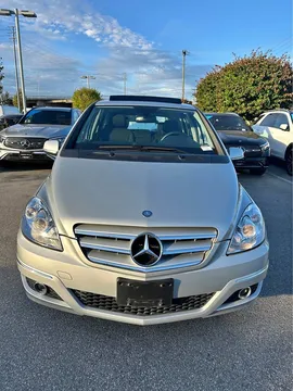 2010 Mercedes-Benz B200