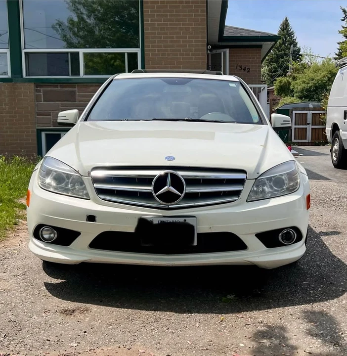 2010 Mercedes-Benz W204 C-Class - Image 4 of 9
