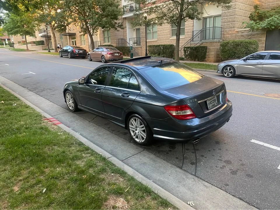 2010 Mercedes-Benz W204 C-Class - Image 6 of 12