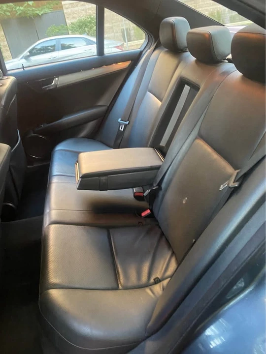 2010 Mercedes-Benz W204 C-Class - Image 9 of 12