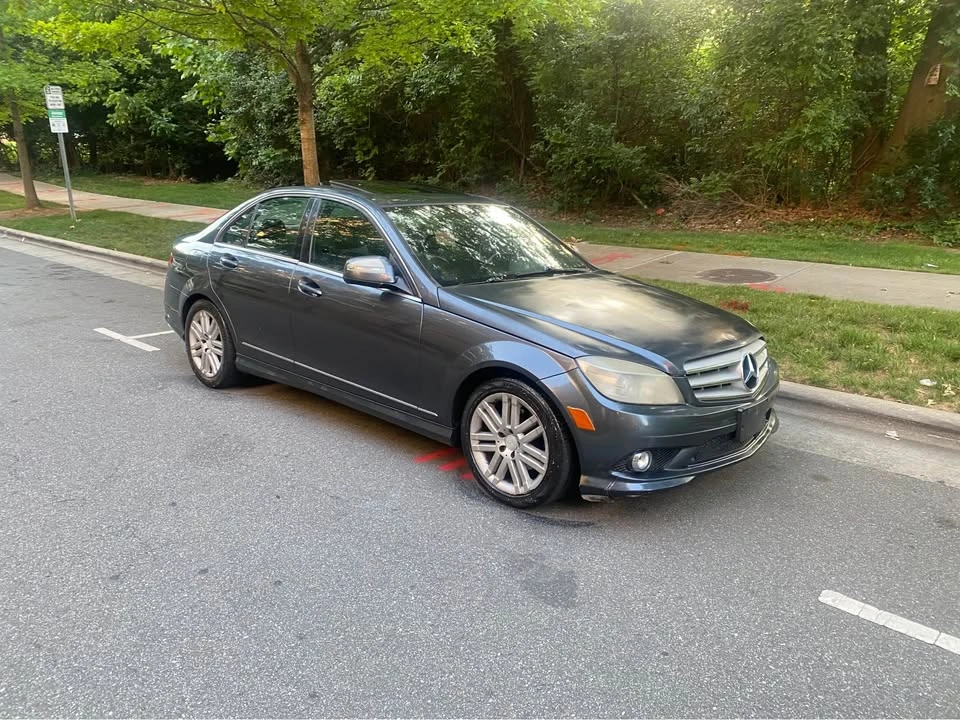 2010 Mercedes-Benz W204 C-Class - Image 3 of 12