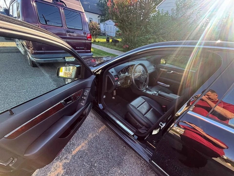 2010 Mercedes-Benz W204 C-Class - Image 4 of 5