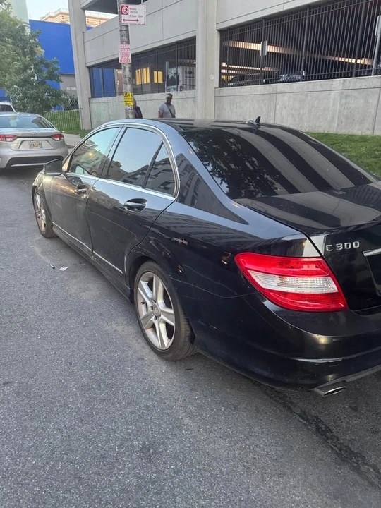 2010 Mercedes-Benz W204 C-Class - Image 4 of 4