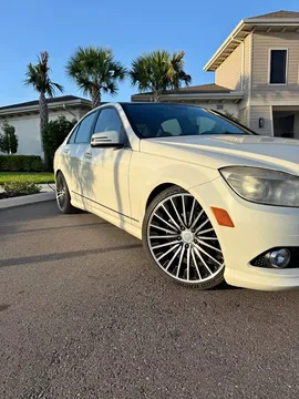 2010 Mercedes-Benz C-Class C 300 4MATIC Luxury Sedan 4D