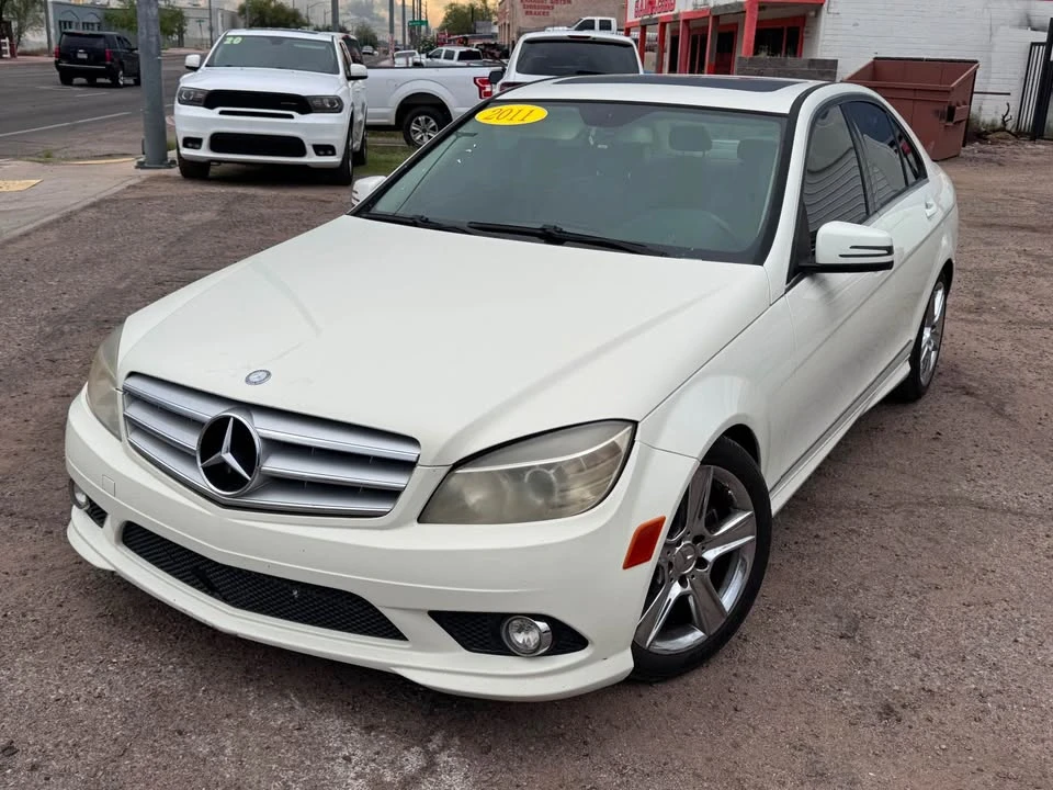 2010 Mercedes-Benz W204 C-Class - Image 6 of 11