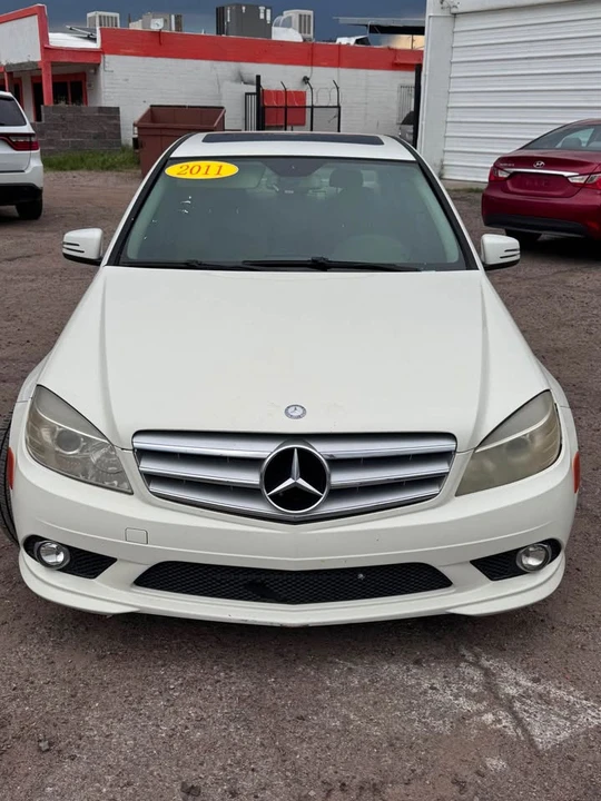 2010 Mercedes-Benz W204 C-Class - Image 7 of 11