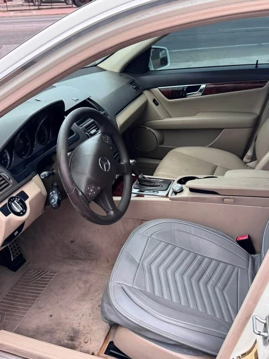 2010 Mercedes-Benz W204 C-Class - Image 11 of 11