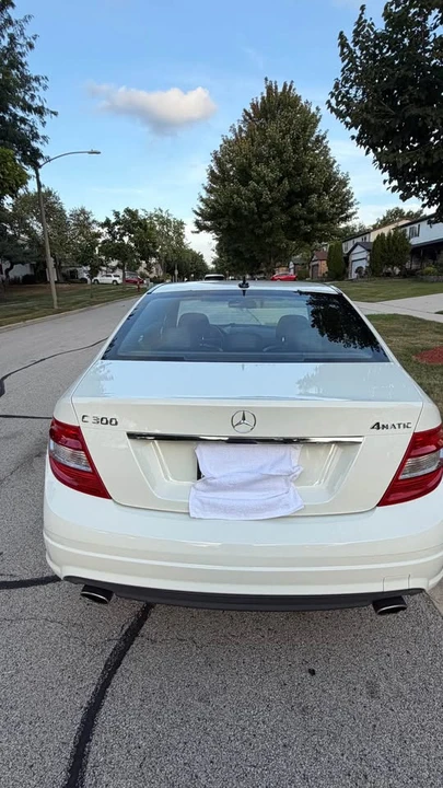 2010 Mercedes-Benz W204 C-Class - Image 7 of 19