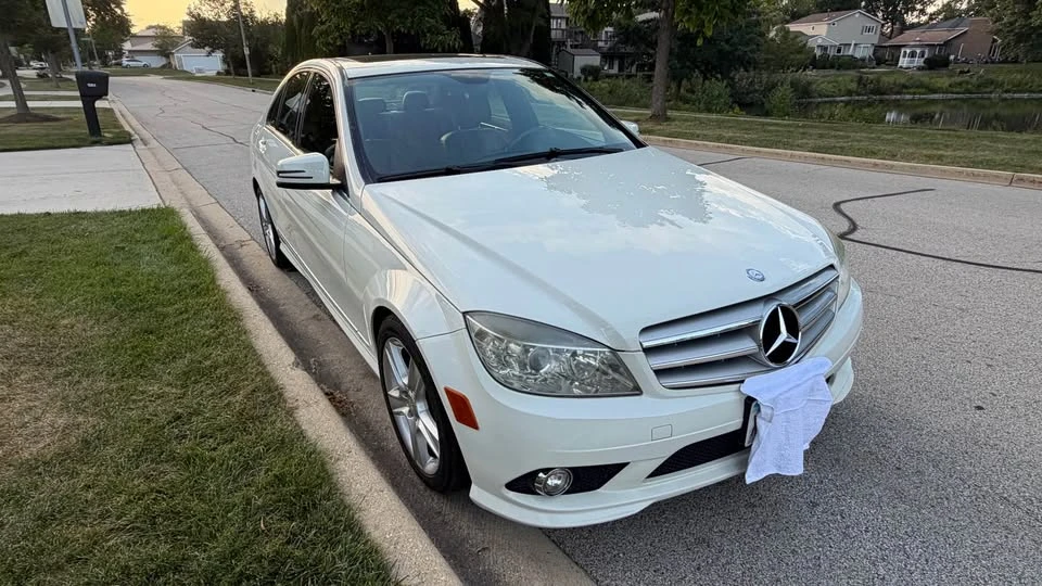 2010 Mercedes-Benz W204 C-Class - Image 8 of 19
