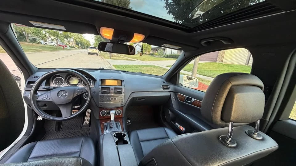 2010 Mercedes-Benz W204 C-Class - Image 19 of 19