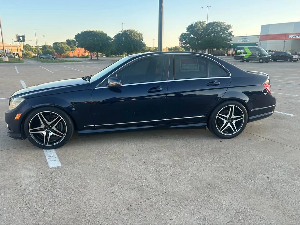 2010 Mercedes-Benz W204 C-Class - Image 12 of 13