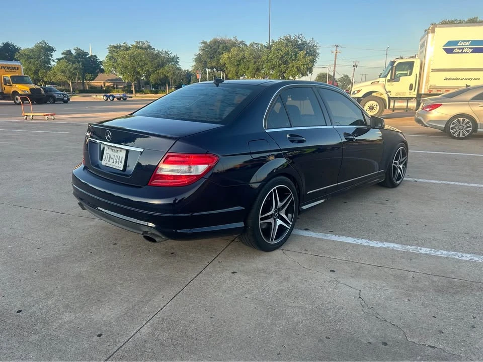 2010 Mercedes-Benz W204 C-Class - Image 9 of 13