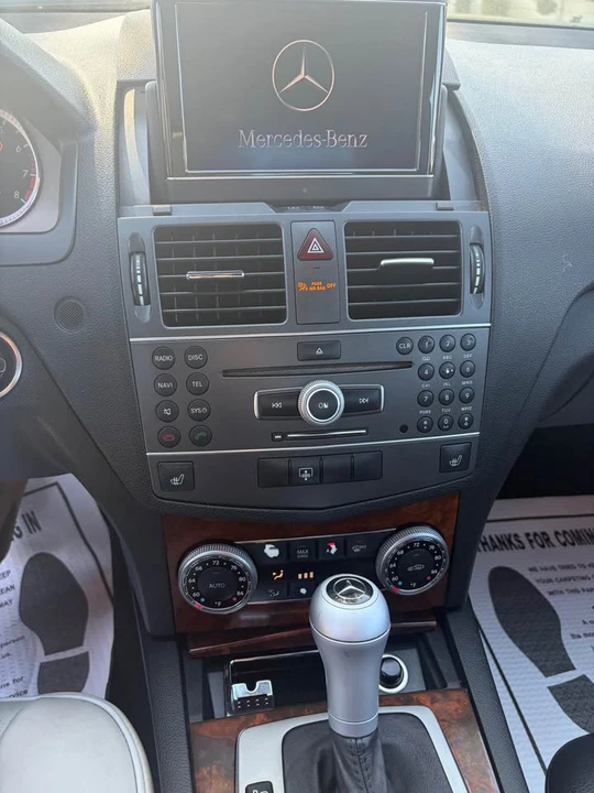 2010 Mercedes-Benz W204 C-Class - Image 6 of 12